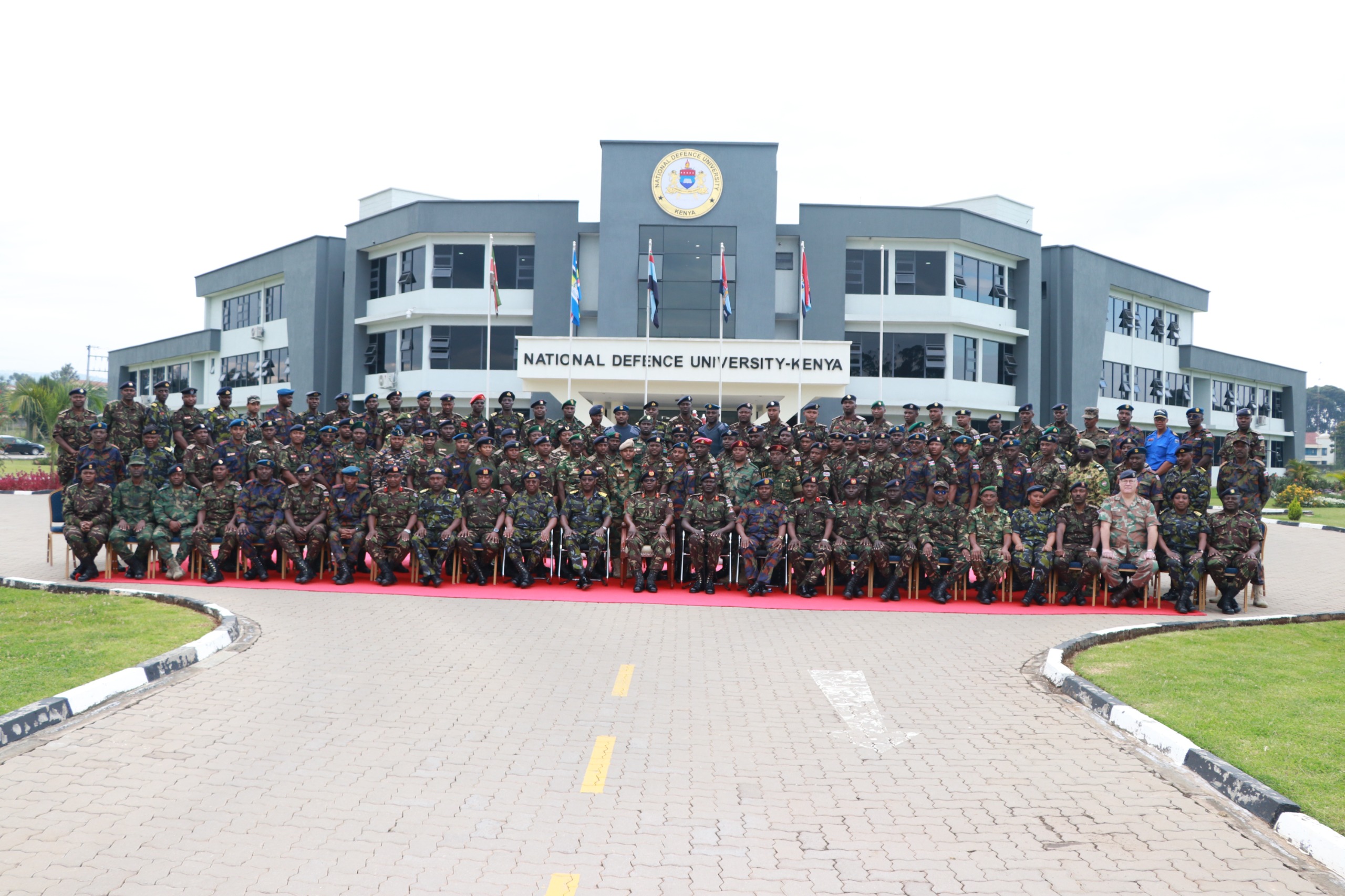 JOINT COMMAND AND STAFF COLLEGE VISITS NDU-K